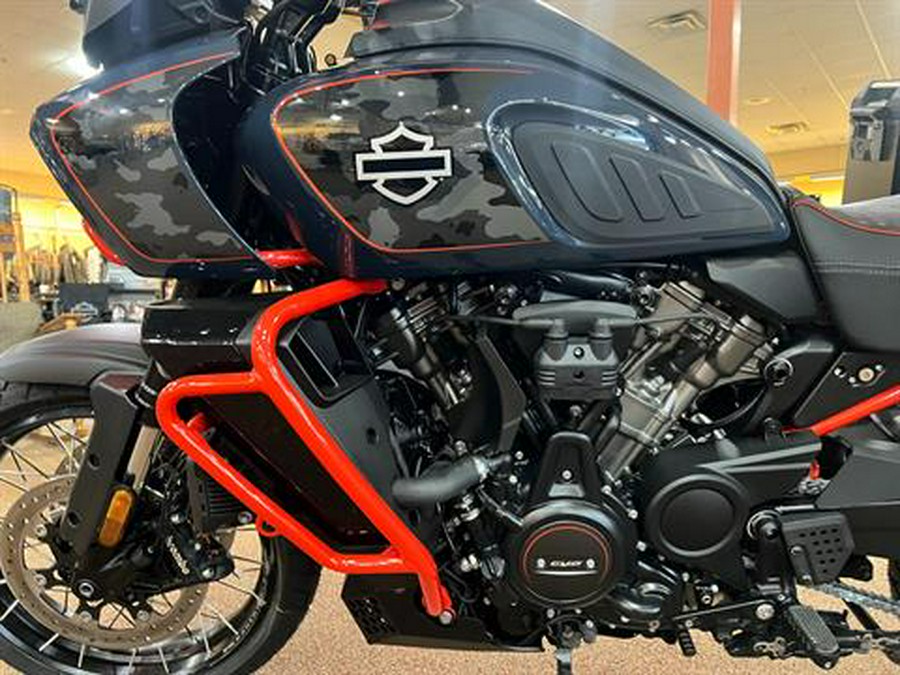 2025 Harley-Davidson CVO™ Pan America®