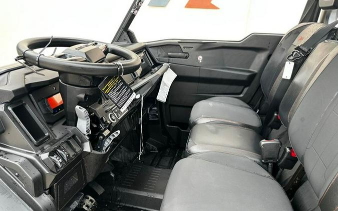 2026 Can-Am Defender X Mr HD11 With Half-Doors Dark Wildland C