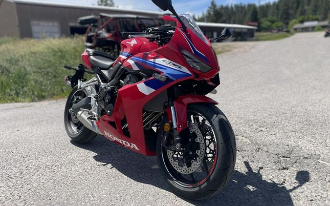 2026 Honda CBR650R ABS