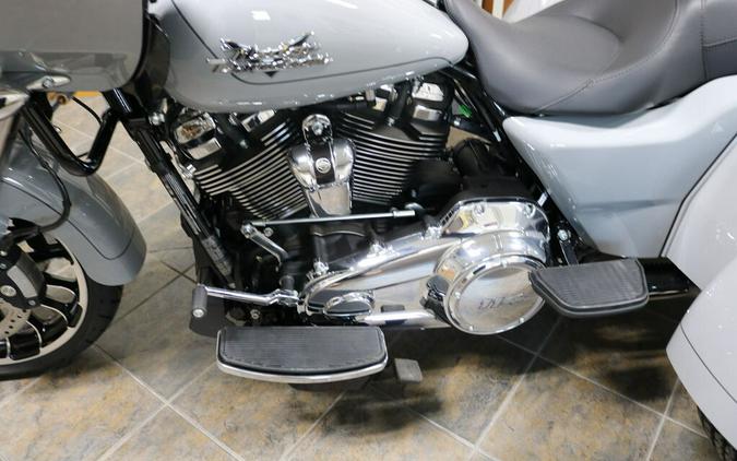 FLTRT 2025 Road Glide® 3