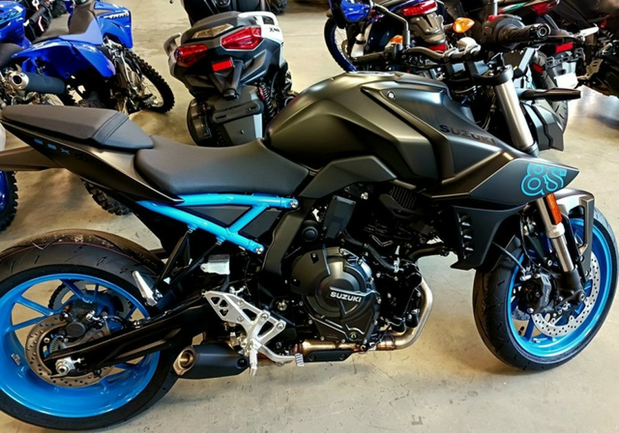 2024 Suzuki GSX-8S