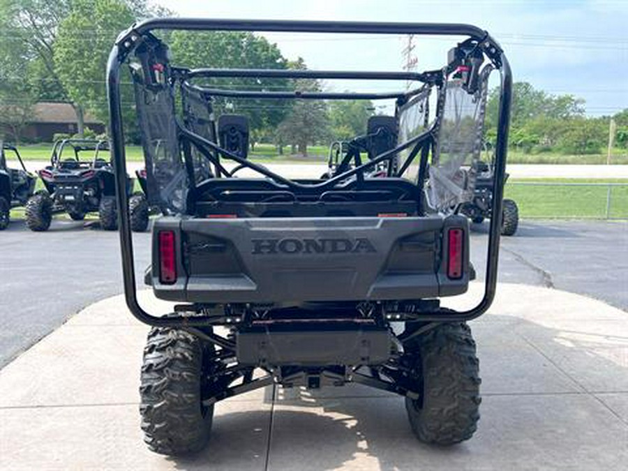 2024 Honda Pioneer 1000-5