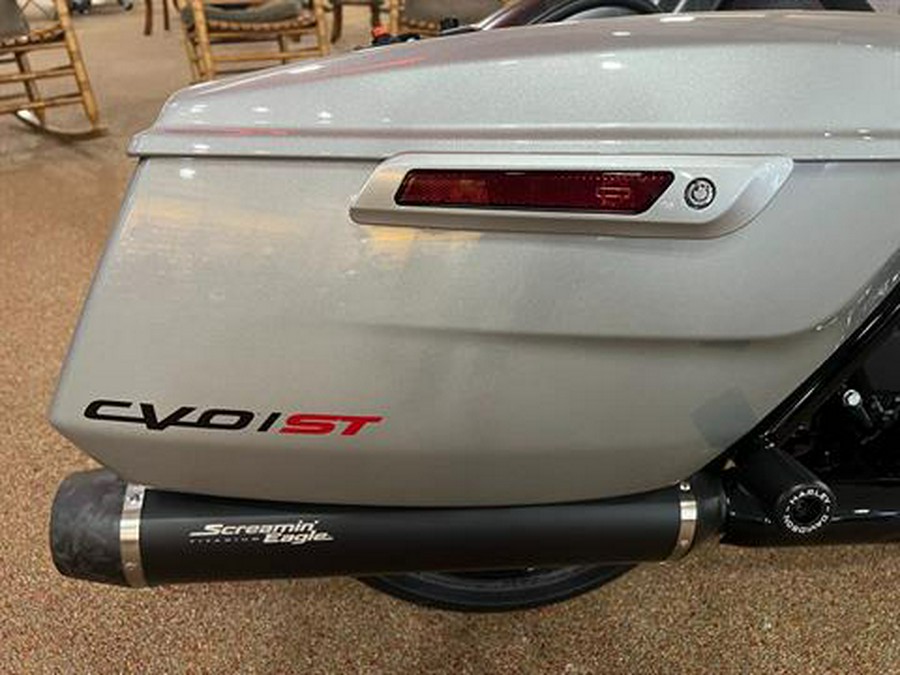 2025 Harley-Davidson CVO™ Road Glide® ST