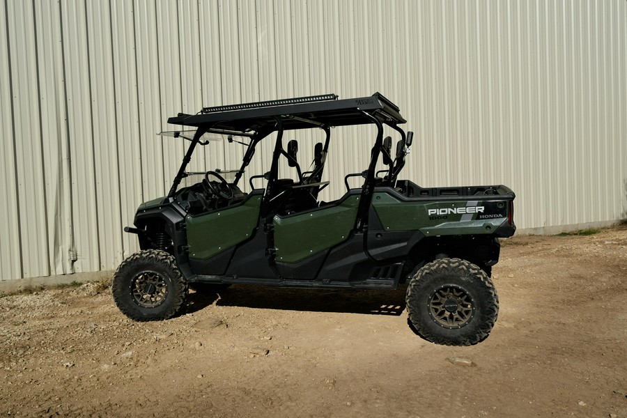 2023 HONDA PIONEER 10006 CREW DELUXE