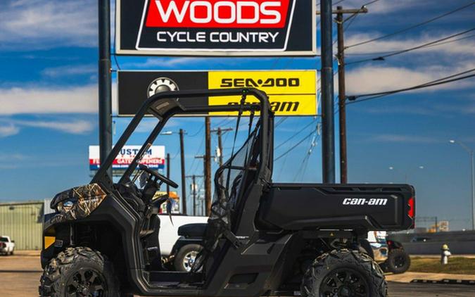 2026 Can-Am Defender DPS HD7 Dark Wildland Camo
