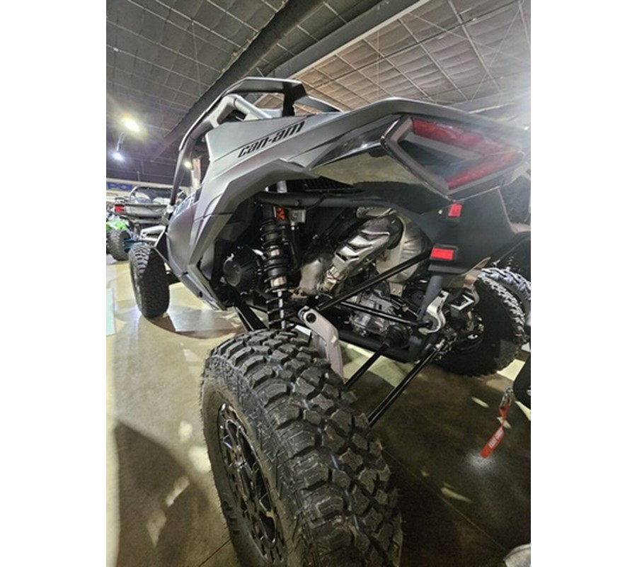 2024 Can-Am Maverick R X Triple Black