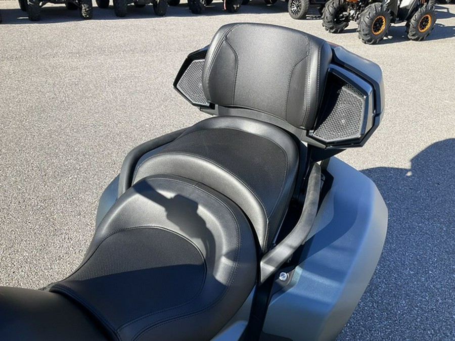 2026 Can-Am Spyder F3 Limited Dark