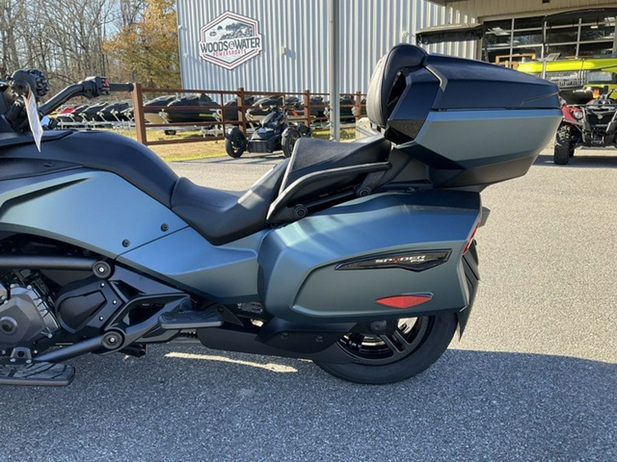 2026 Can-Am Spyder F3 Limited Dark