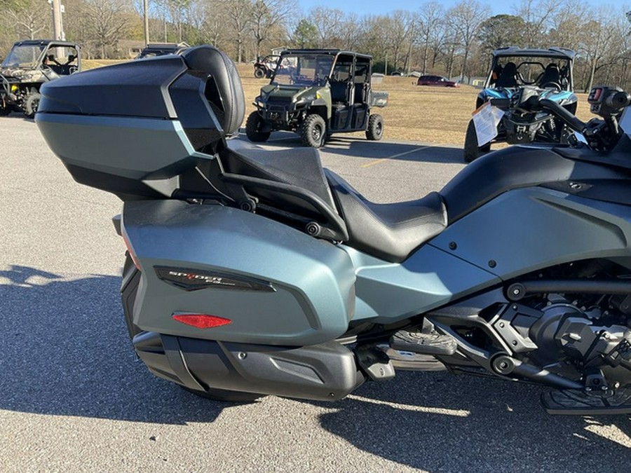 2026 Can-Am Spyder F3 Limited Dark