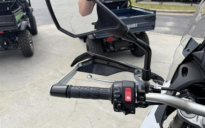2026 Kawasaki KLE®500 SE ABS