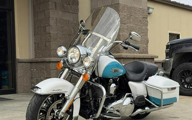 2016 Harley-Davidson Road King®