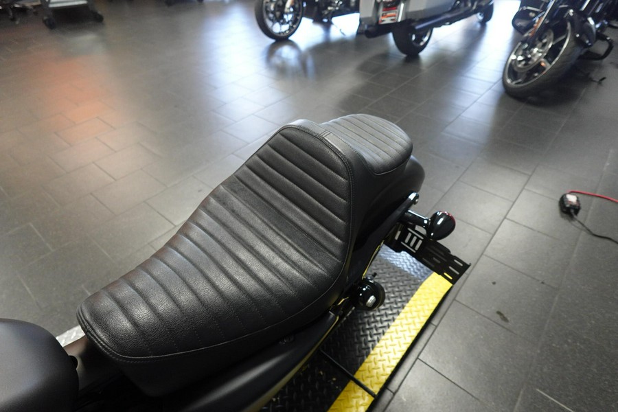 2021 Harley-Davidson Iron 883 XL 883N