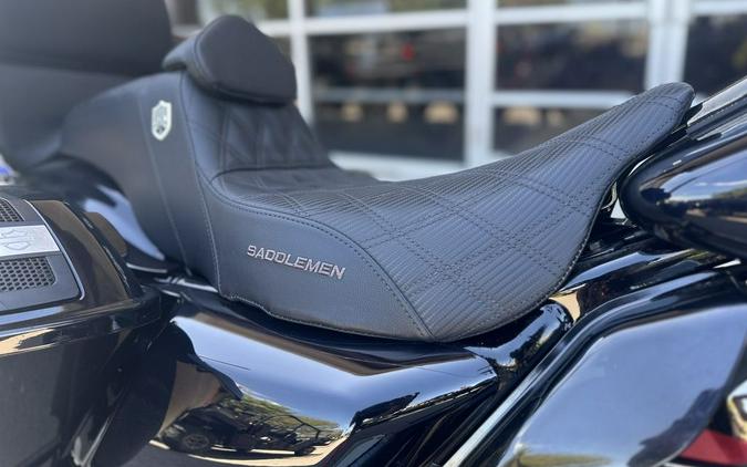 2022 Harley-Davidson® FLTRXSE - CVO™ Road Glide®