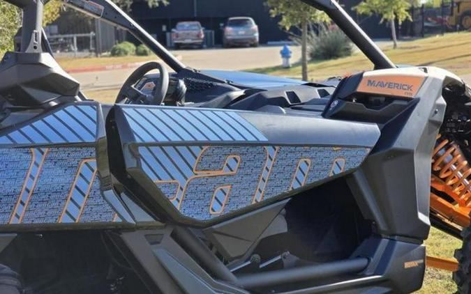 2026 Can-Am® Maverick X3 MAX RS Turbo Scandi Blue & Orange Crush