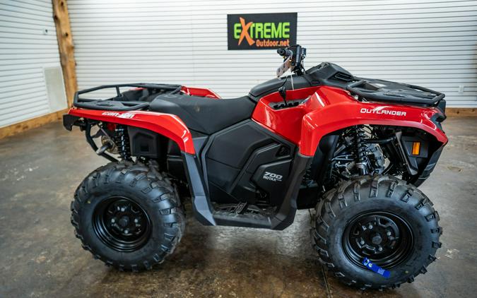 2026 Can-Am® Outlander DPS 700