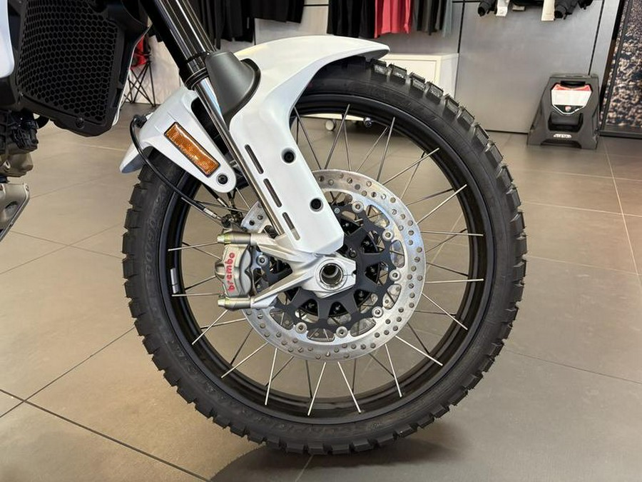 2025 Ducati DesertX
