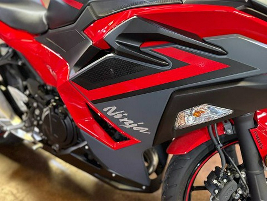 2024 Kawasaki Ninja 500 ABS