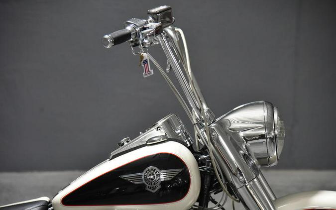 1993 Harley-Davidson® FLSTN Moo Glide