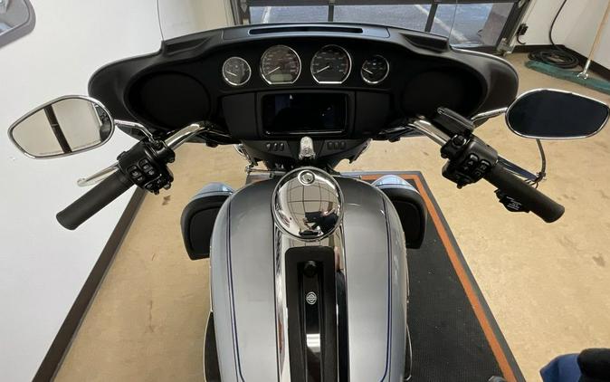 2023 Harley-Davidson® FLHTCUTG - Tri Glide® Ultra