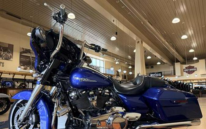 2017 Harley-Davidson Street Glide® Special