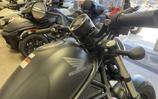 2026 Honda Rebel 300 E-Clutch