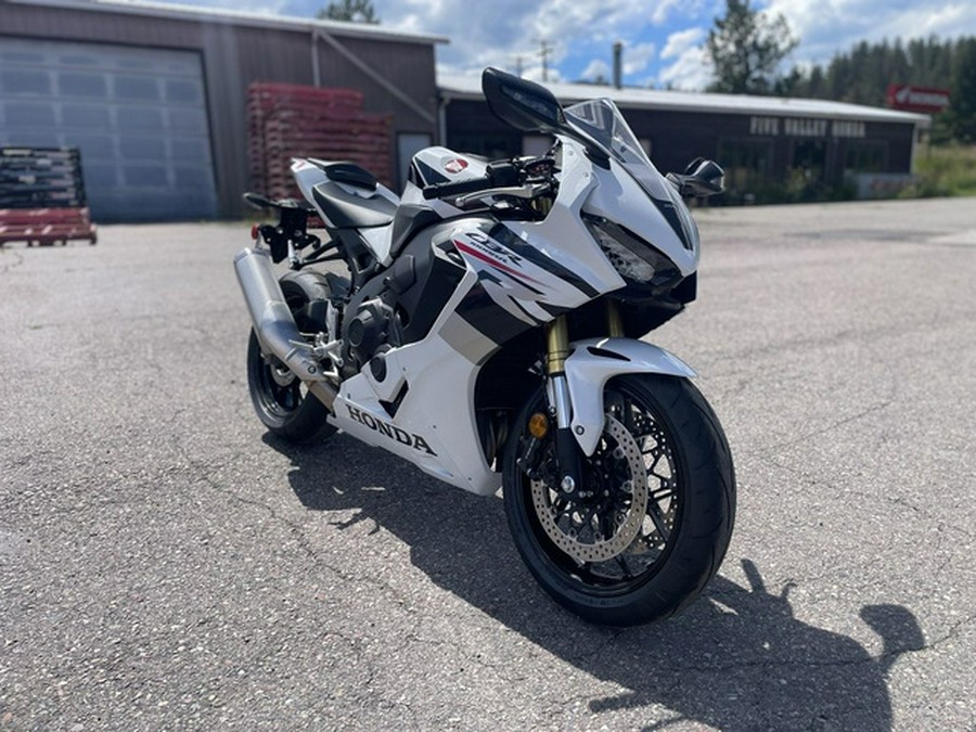 2026 Honda CBR1000RR ABS