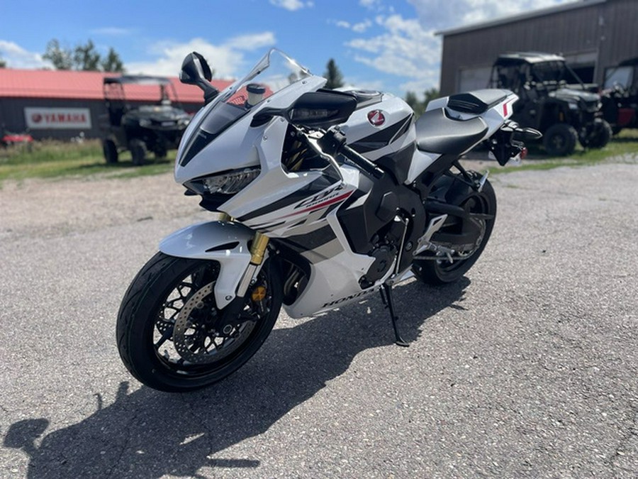 2026 Honda CBR1000RR ABS