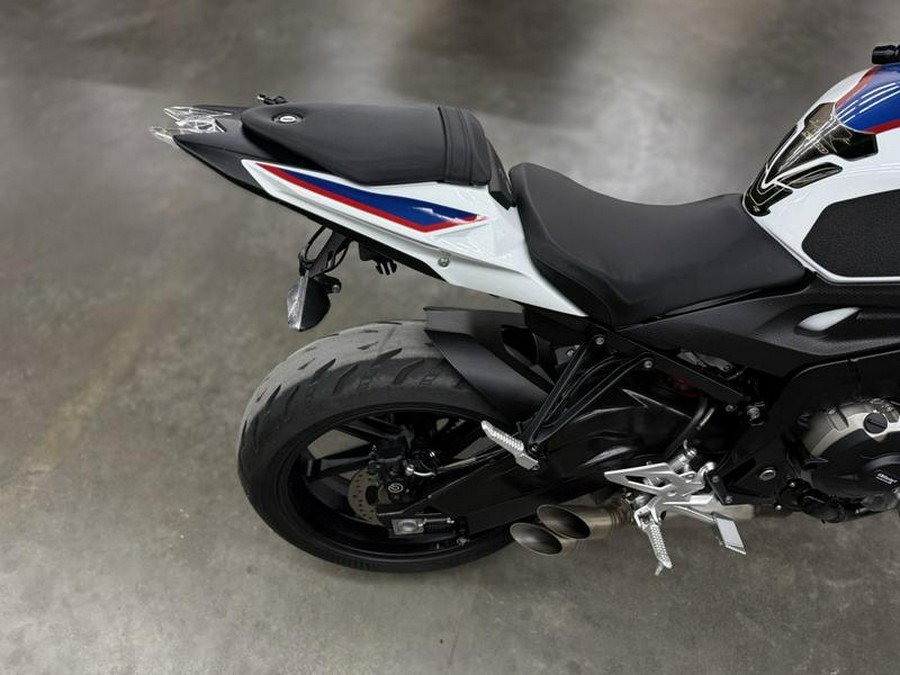 2018 BMW S 1000 R Light WT / Lupin BL Metallic / Racing RD