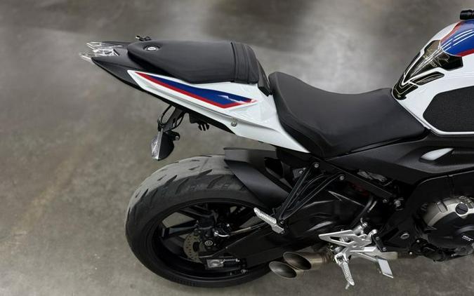 2018 BMW S 1000 R Light WT / Lupin BL Metallic / Racing RD