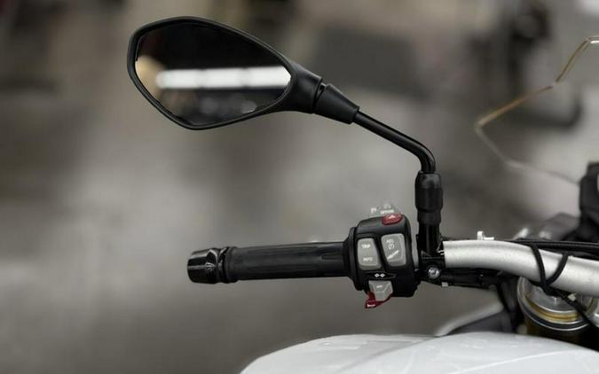 2018 BMW S 1000 R Light WT / Lupin BL Metallic / Racing RD