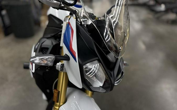 2018 BMW S 1000 R Light WT / Lupin BL Metallic / Racing RD