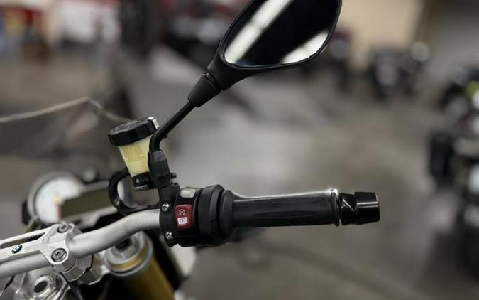 2018 BMW S 1000 R Light WT / Lupin BL Metallic / Racing RD