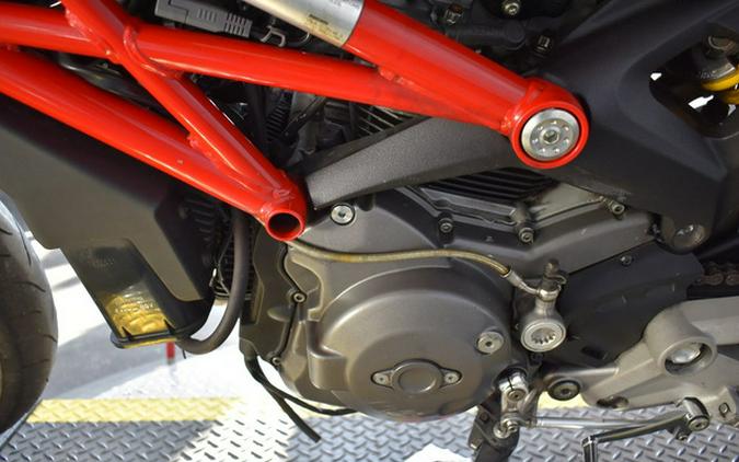 2009 Ducati Monster 696