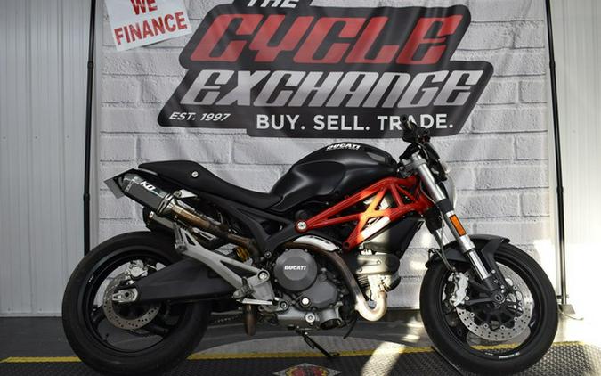 2009 Ducati Monster 696