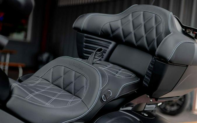 2025 Indian Roadmaster Powerplus Dark Horse 112 W/Powerband