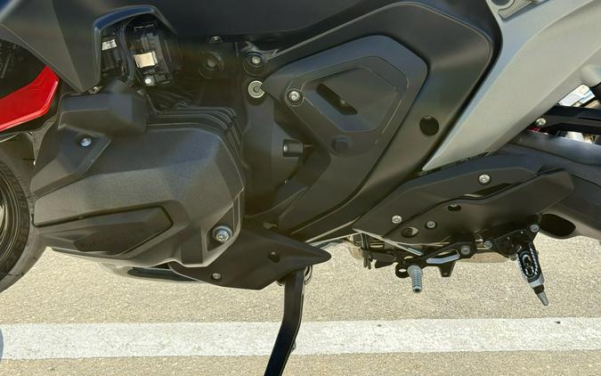 2026 BMW R 1300 R