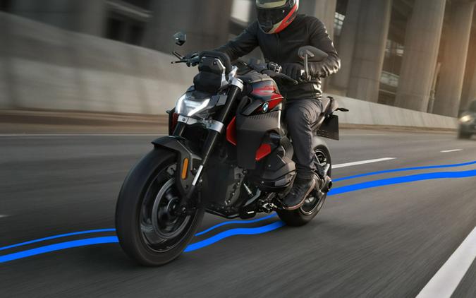 2026 BMW R 1300 R