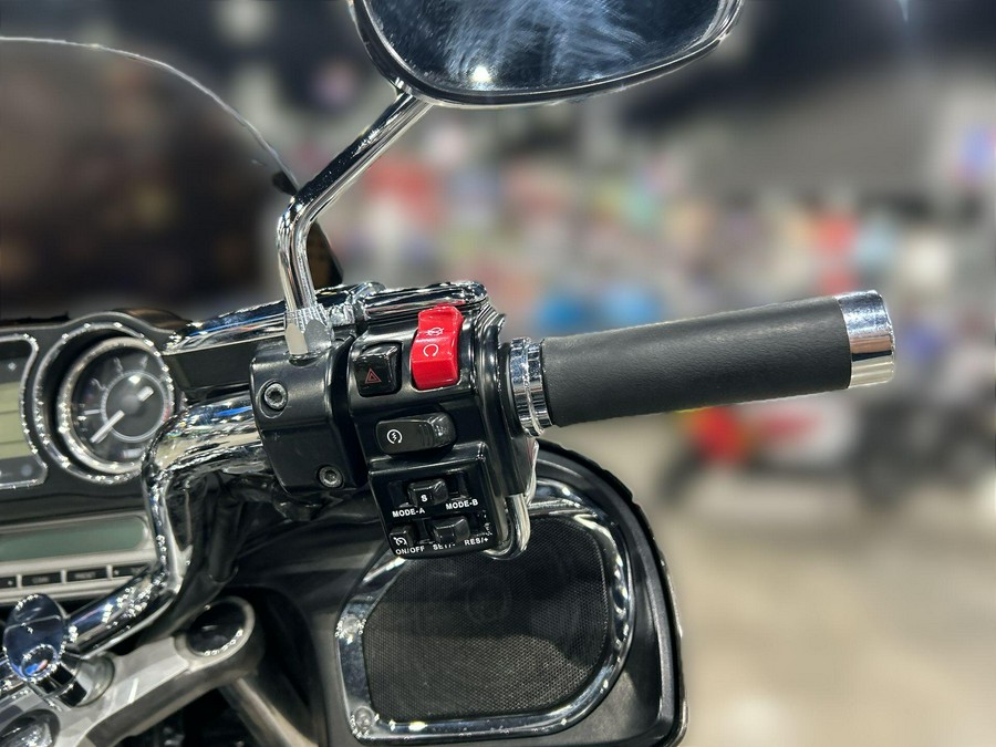 2012 Kawasaki VULCAN 1700 VOYAGER ABS