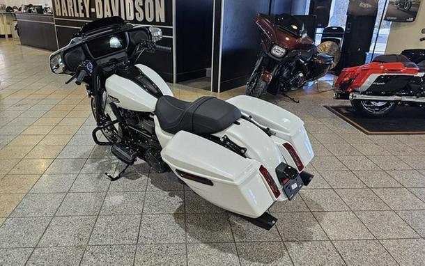 2024 Harley-Davidson FLHX - Street Glide