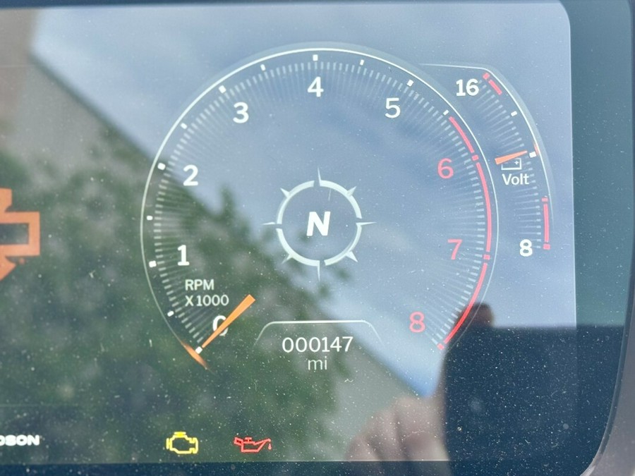 2025 Harley-Davidson Street Glide® Blue Burst