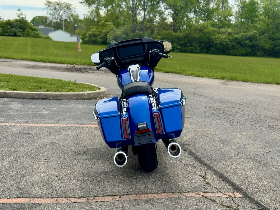 2025 Harley-Davidson Street Glide® Blue Burst