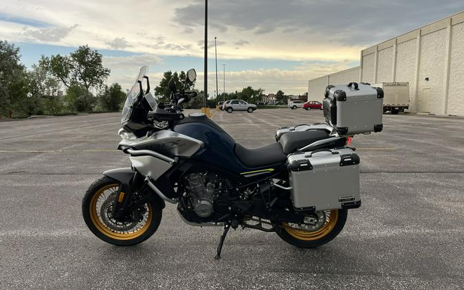 2023 CFMOTO Ibex 800