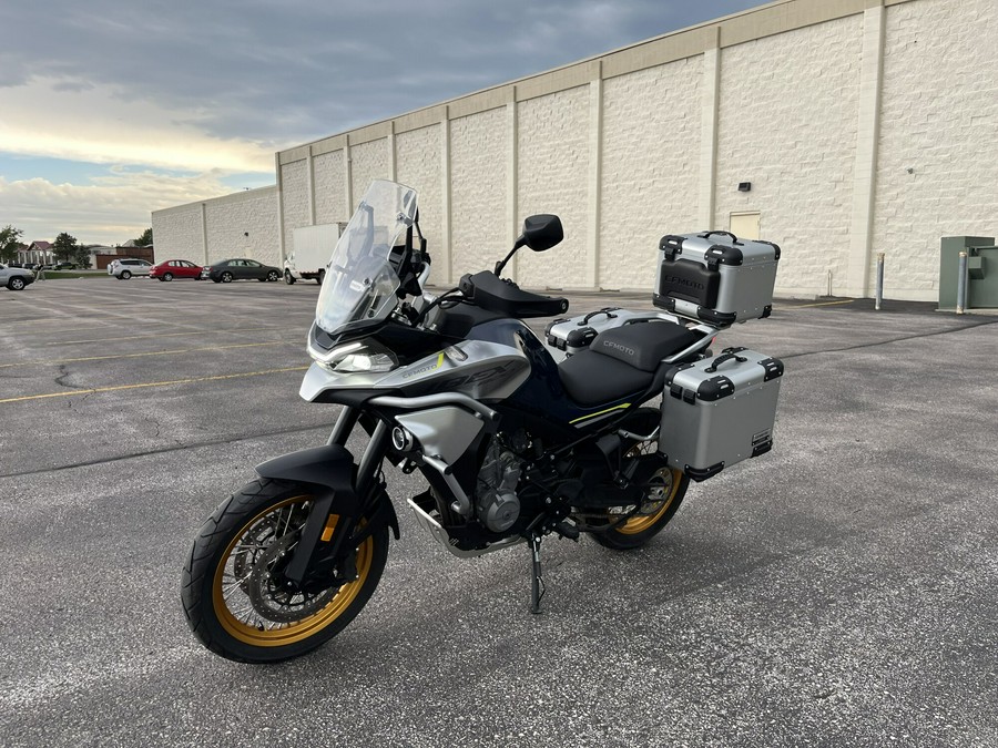 2023 CFMOTO Ibex 800