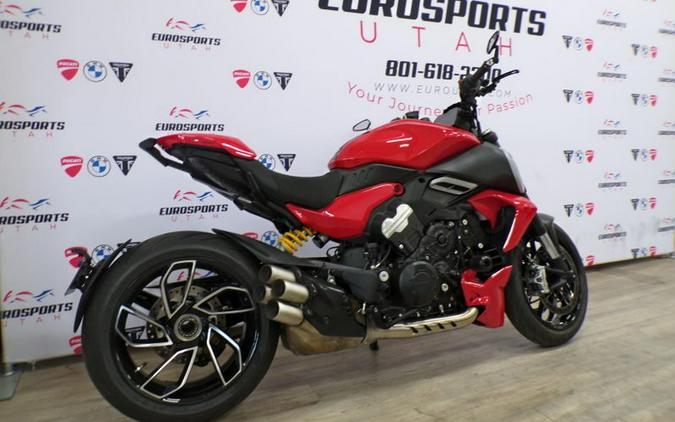 Used 2024 Ducati DIAVEL V4