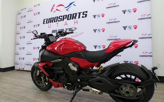 Used 2024 Ducati DIAVEL V4