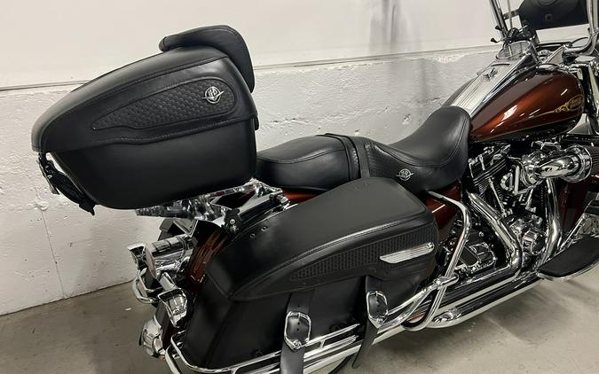 2009 Harley-Davidson® FLHR