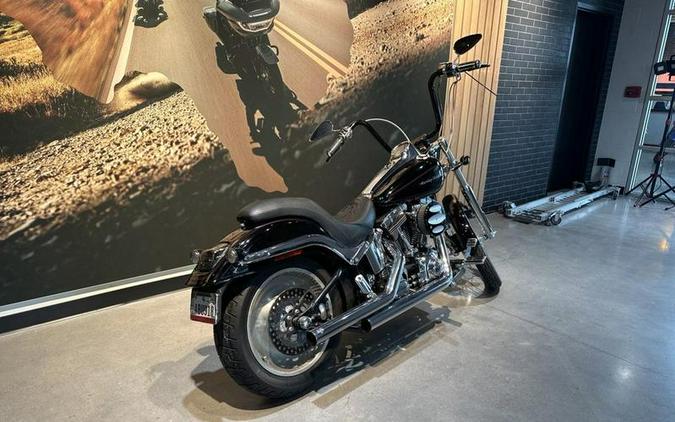 2002 Harley-Davidson® FXSTD - Softail® Deuce