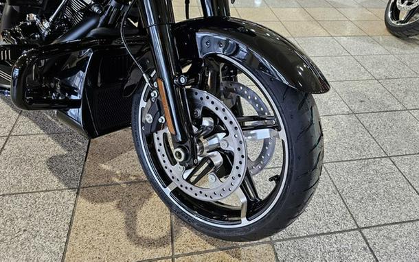 2024 Harley-Davidson FLHX - Street Glide