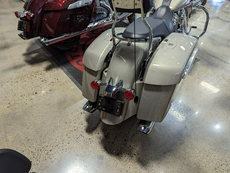 New 2023 INDIAN MOTORCYCLE CHIEFTAIN LIMITED SILVER QUARTZ METALLIC