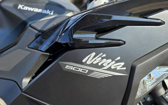 2026 Kawasaki Ninja® 500 ABS Metallic Flat Spark Black
